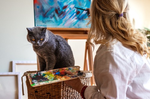猫と絵画