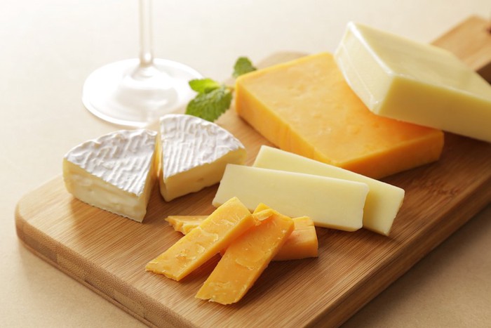 様々な種類のチーズ