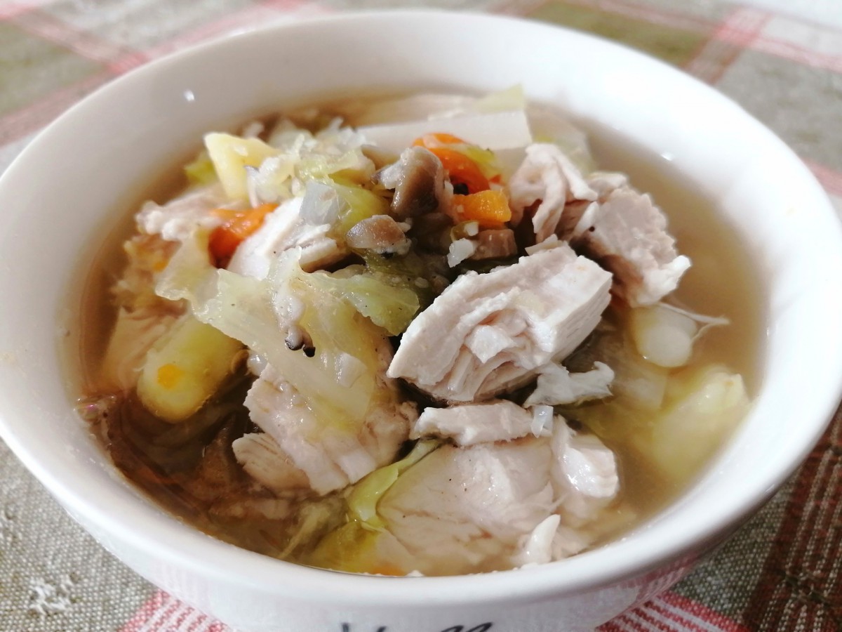 【わんちゃんごはん】シンプルで美味しい『鶏肉と秋野菜のスープ』のレシピ