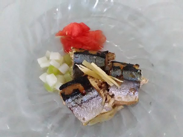 秋刀魚のハーブ煮