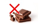 犬にチョコレートは危険！食べたときの中毒症状や対処法について【獣医監修】